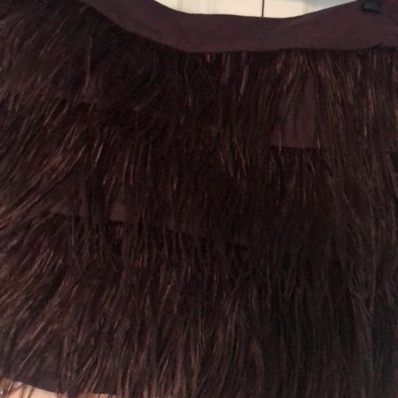 Club Monaco feather skirt - Picture 2 of 6